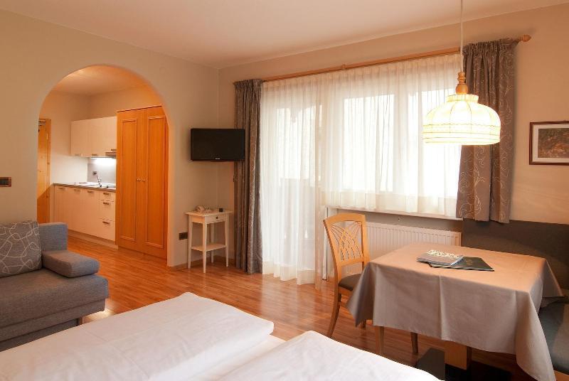 Hotel Garni Villa Park Ortisei Kültér fotó